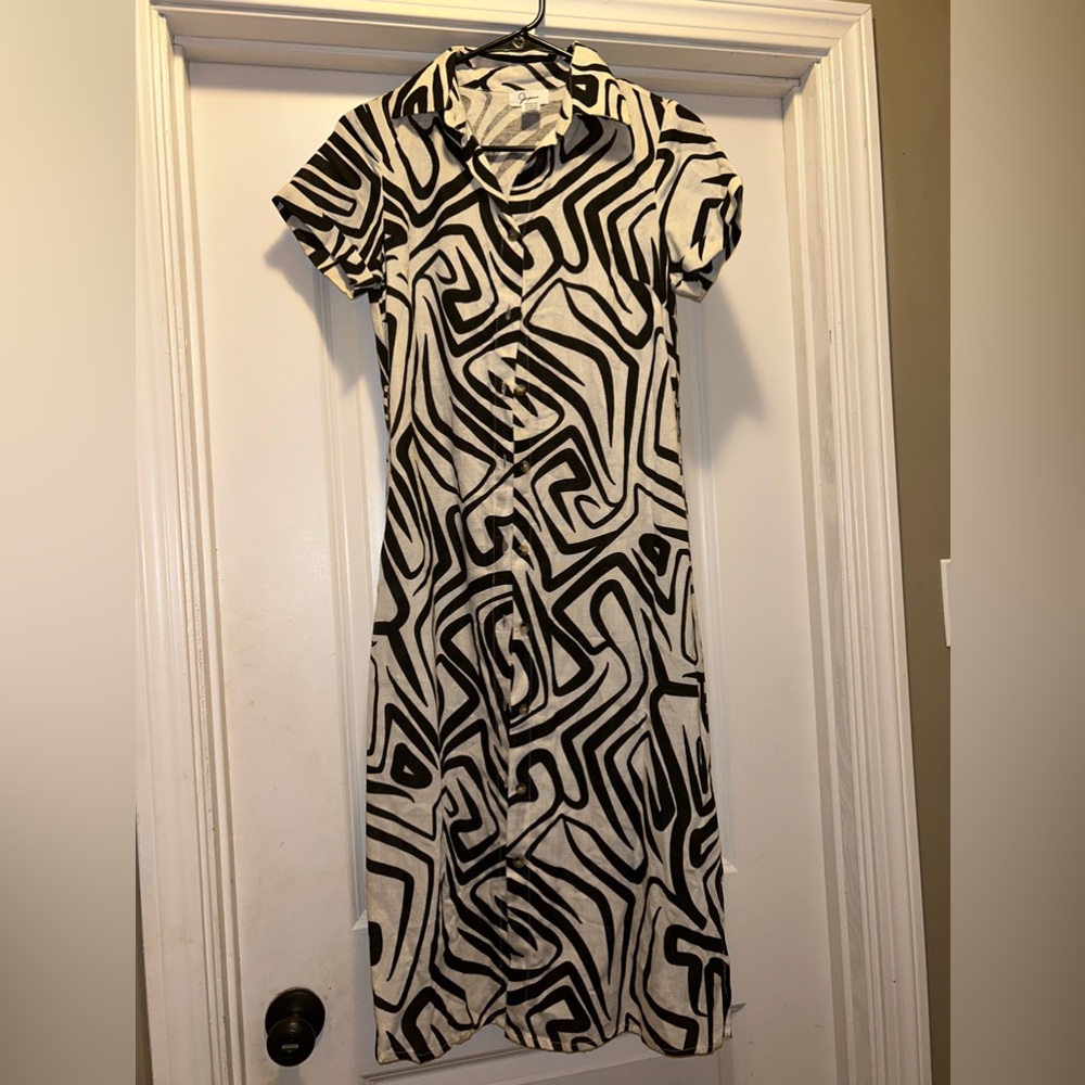 Black and white midi dress